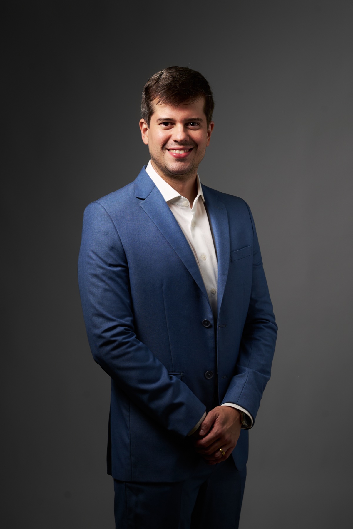Dr. Rafael Carvalho sorrindo